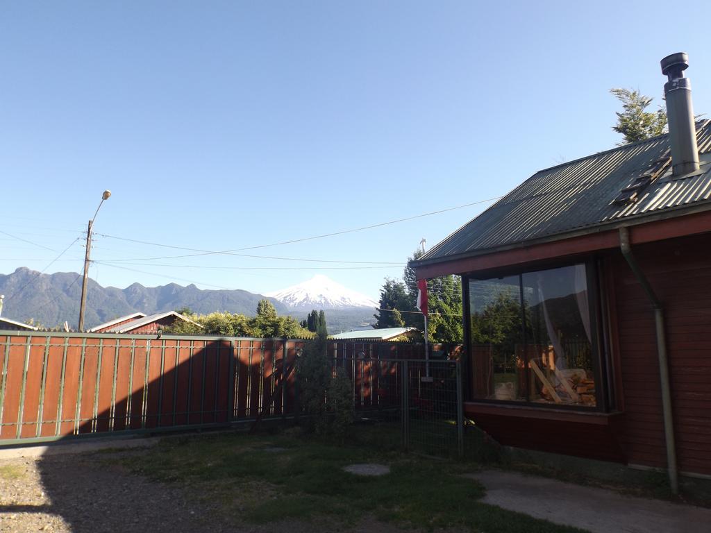 Hostal El Nogal Pucon Bagian luar foto