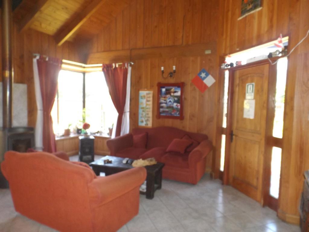 Hostal El Nogal Pucon Bagian luar foto