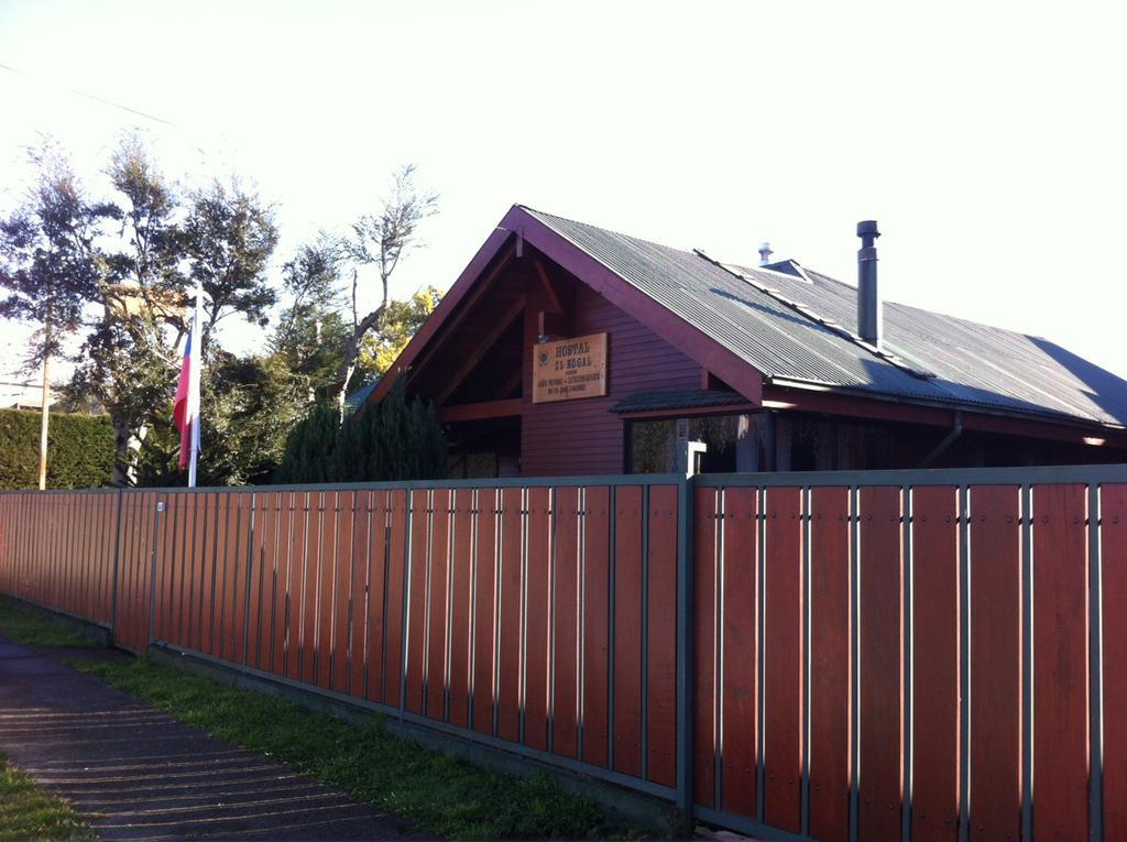 Hostal El Nogal Pucon Bagian luar foto