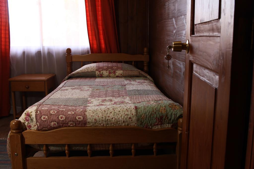 Hostal El Nogal Pucon Bagian luar foto