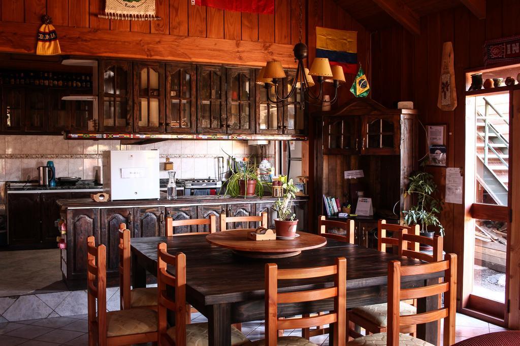 Hostal El Nogal Pucon Bagian luar foto