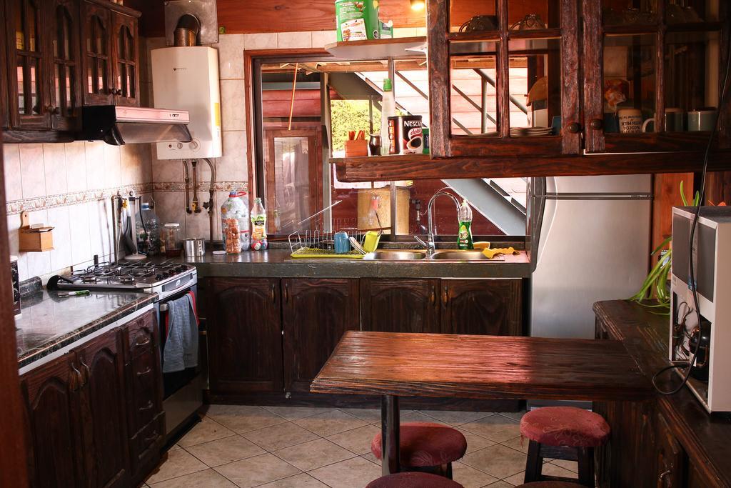 Hostal El Nogal Pucon Bagian luar foto