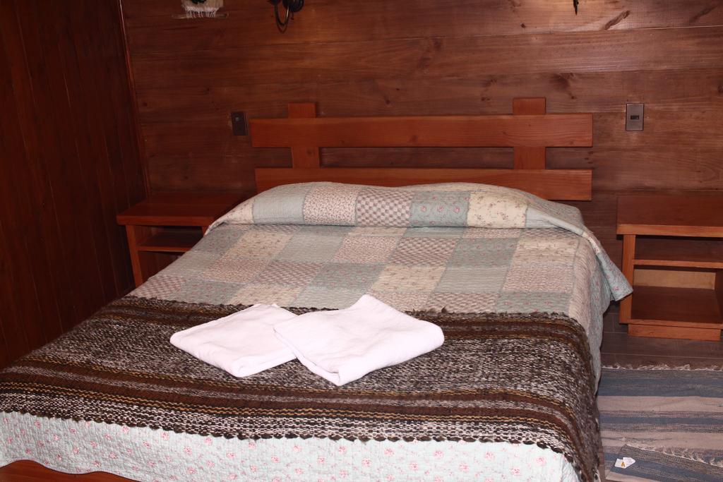 Hostal El Nogal Pucon Bagian luar foto