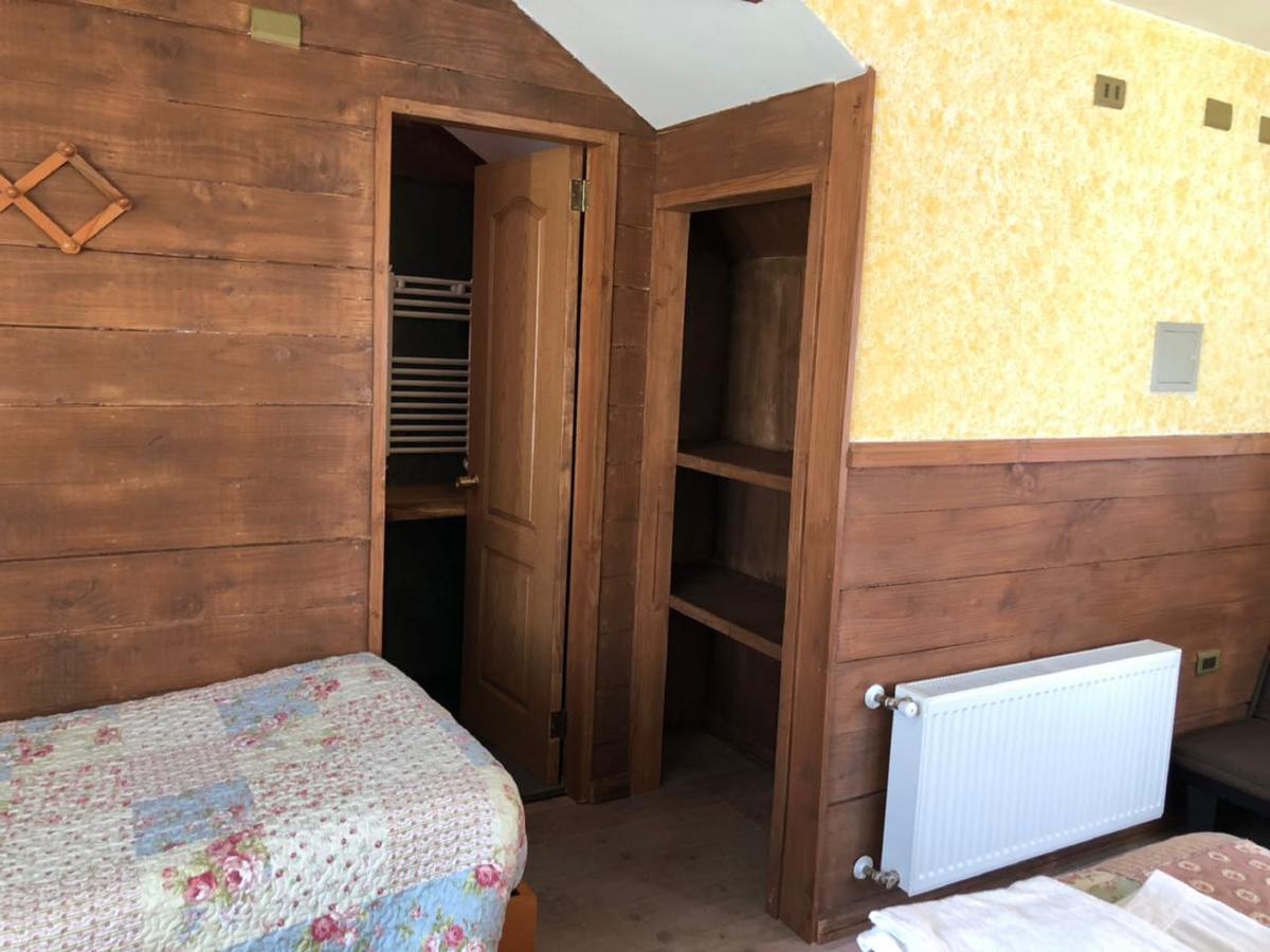 Hostal El Nogal Pucon Bagian luar foto